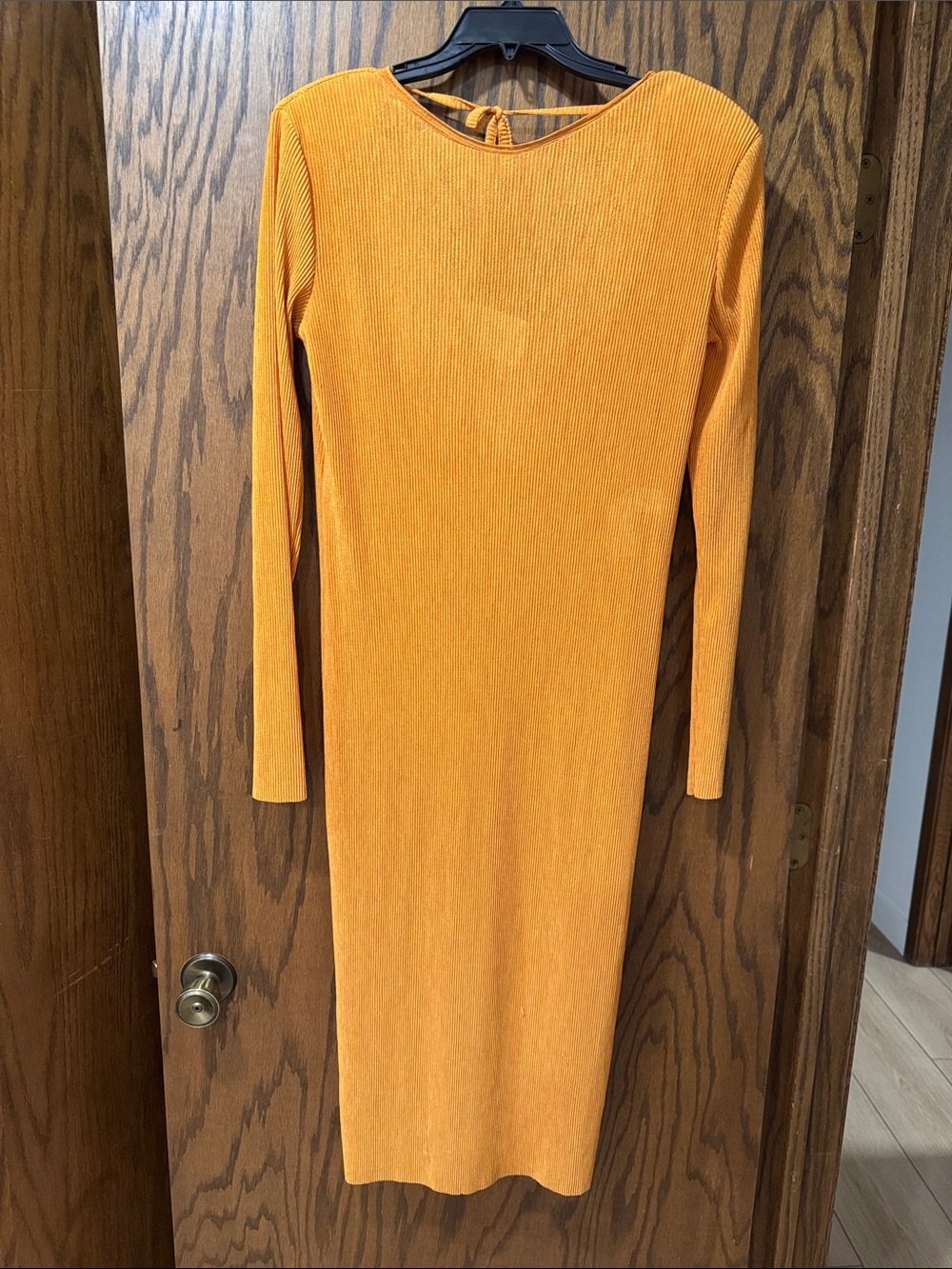 Zara Long-Sleeve Ribbed Midi Dress in Bright Orange